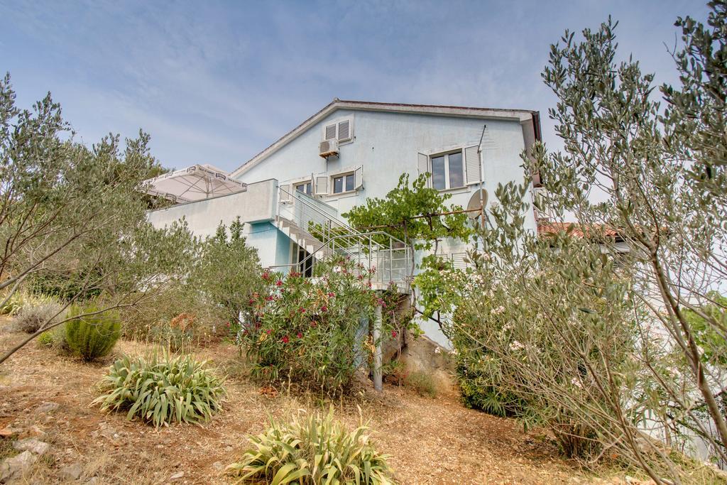 Apartment Mario Mali Lošinj Oda fotoğraf